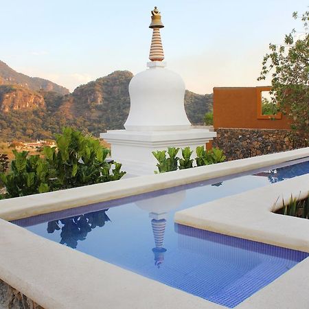 Hostal De La Luz - Spa Holistic Resort تيبوزتلان المظهر الخارجي الصورة