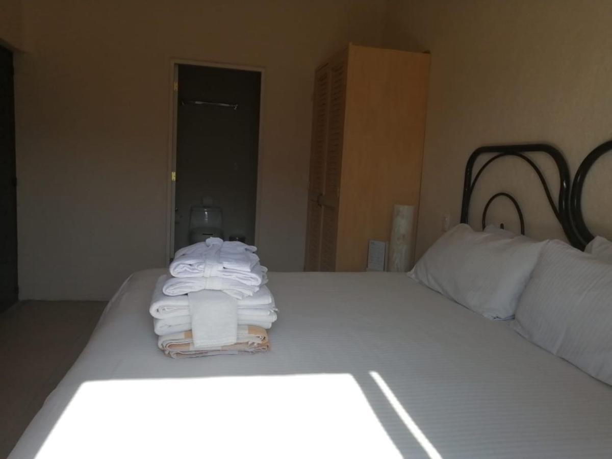 Hostal De La Luz - Spa Holistic Resort تيبوزتلان المظهر الخارجي الصورة