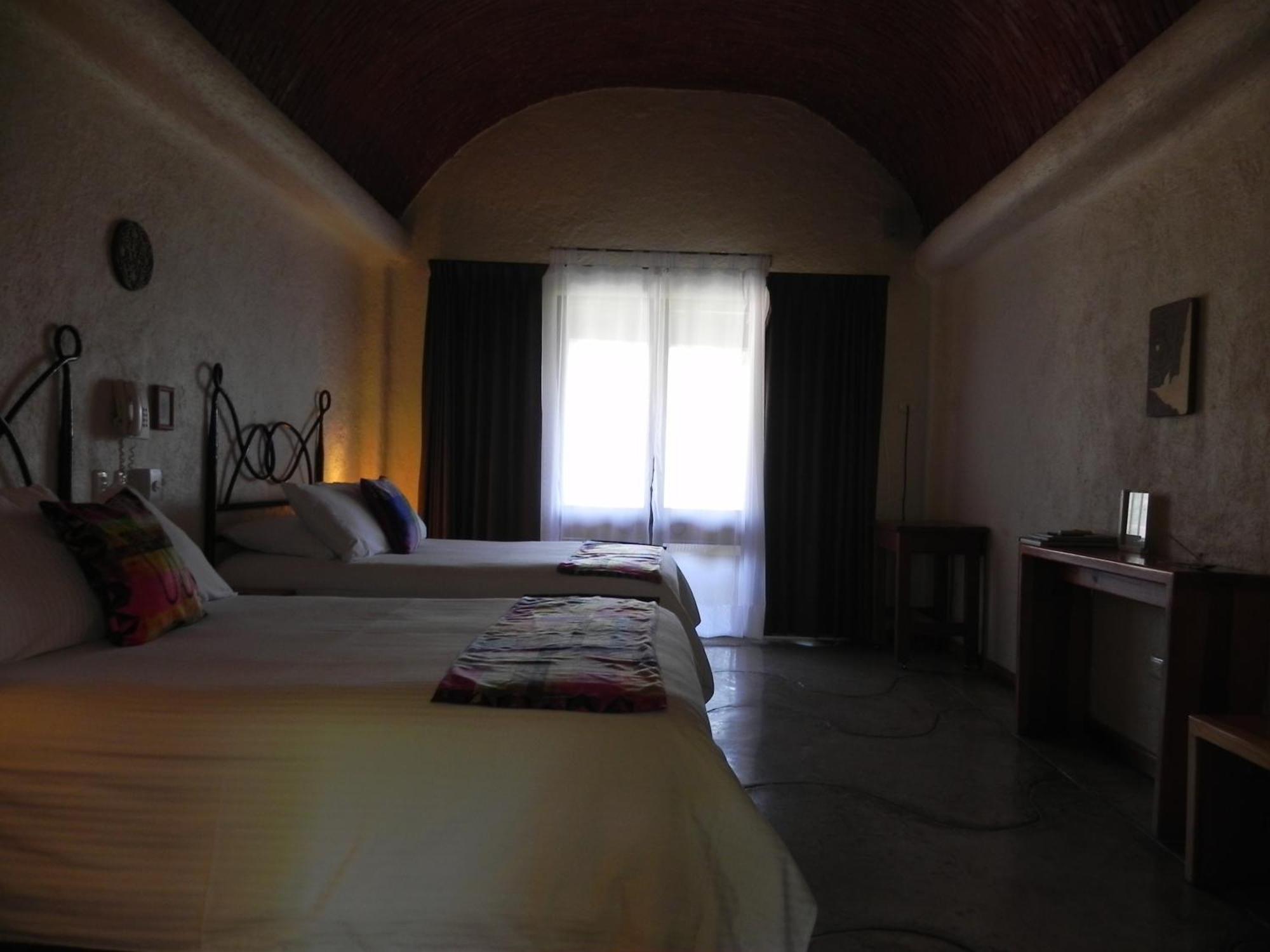 Hostal De La Luz - Spa Holistic Resort تيبوزتلان الغرفة الصورة