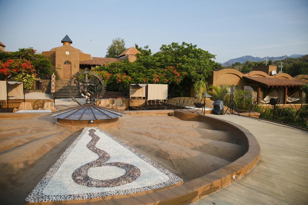 Hostal De La Luz - Spa Holistic Resort تيبوزتلان المظهر الخارجي الصورة